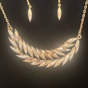 Elegant Gold Leaf Necklace and Earring Set
